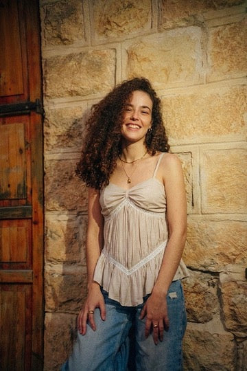 NINA CAMI