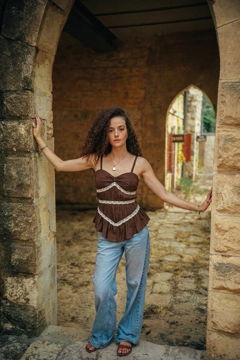 NINA CAMI